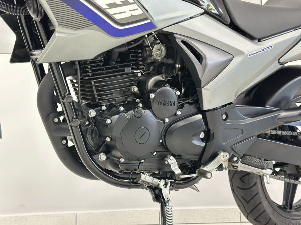 FAZER 250 BLUEFLEX - Image 10